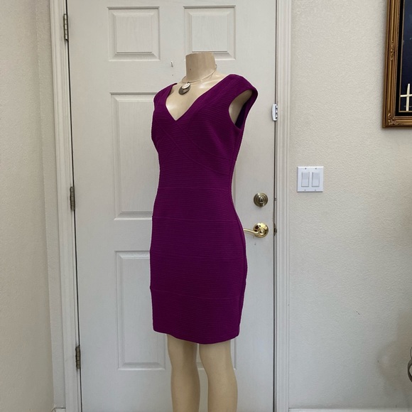 “AMERICAN GIRL” 💜 Super Sexy & Chic Purple Dress - Picture 13 of 16